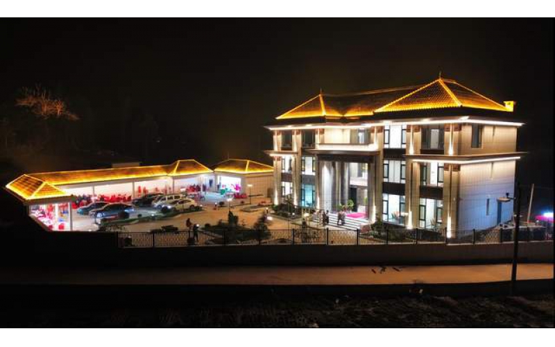 &zwj;光影筑家：別墅燈光亮化工程，點亮庭院與建筑的詩意夜境